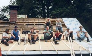 Drehmöser Hütte Dacharbeiten 1971